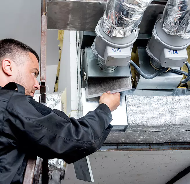 Why Homeowners Businesses Trust Us in Streamwood, IL?